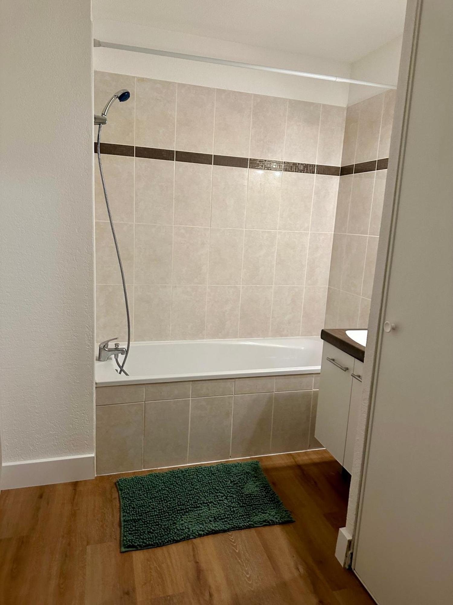 Le Quai Secret D'Augustine Apartment นาร์บอนน์ ภายนอก รูปภาพ