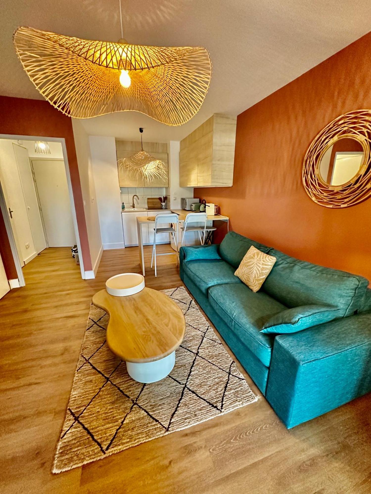Le Quai Secret D'Augustine Apartment นาร์บอนน์ ภายนอก รูปภาพ