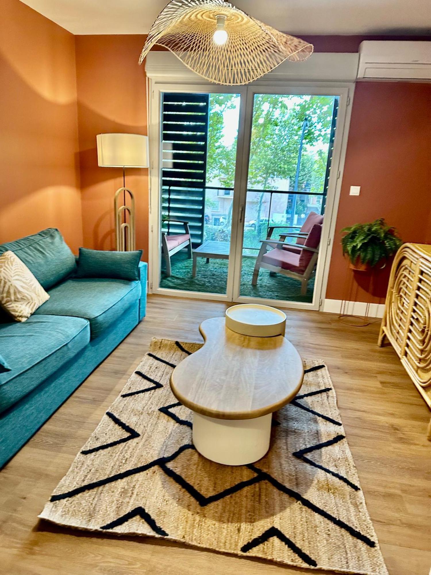 Le Quai Secret D'Augustine Apartment นาร์บอนน์ ภายนอก รูปภาพ